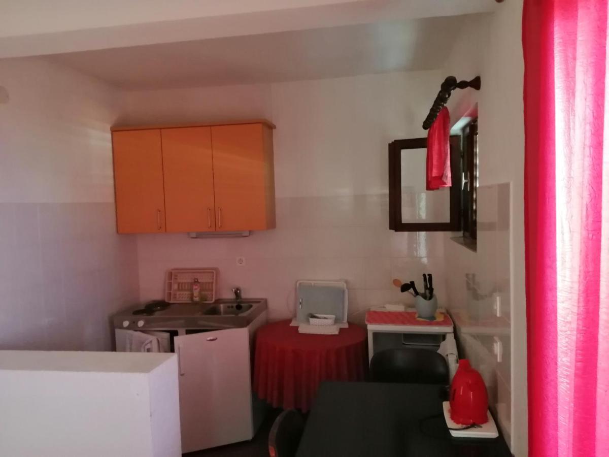 Apartmani Laguna Gradac  Eksteriør billede