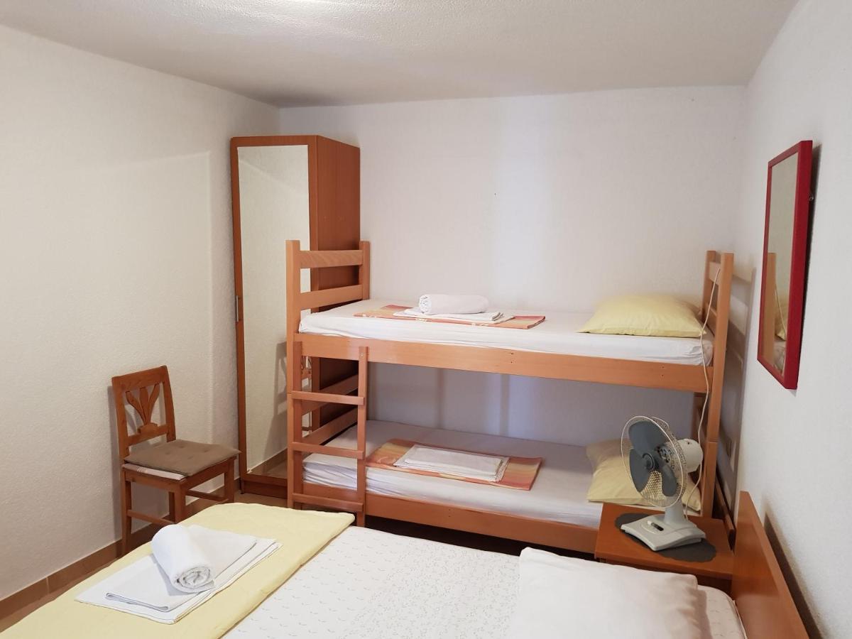 Apartmani Laguna Gradac  Eksteriør billede