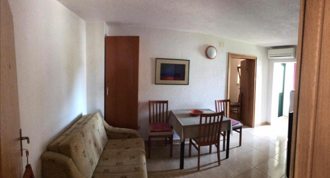 Apartmani Laguna Gradac  Eksteriør billede