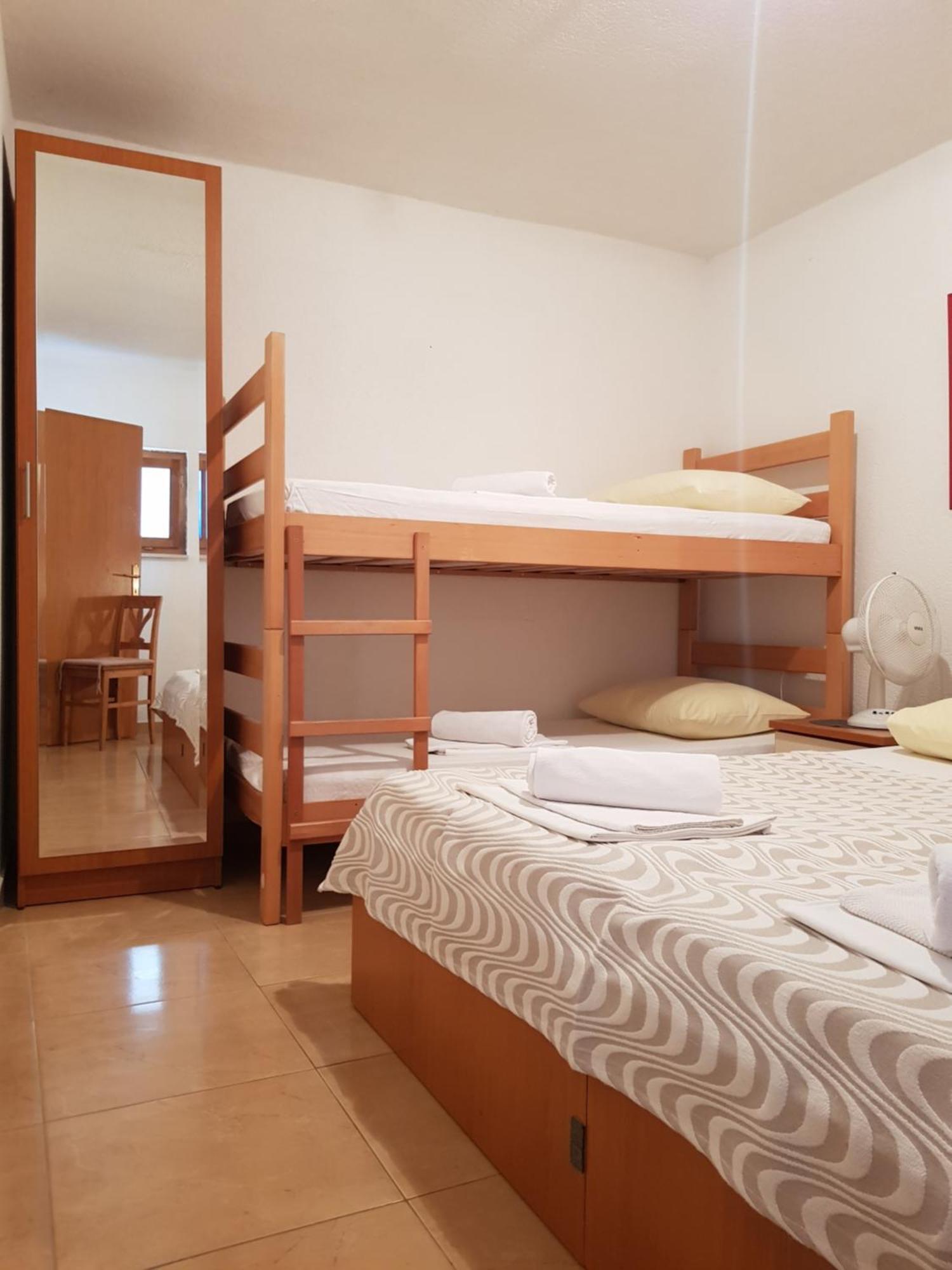 Apartmani Laguna Gradac  Eksteriør billede